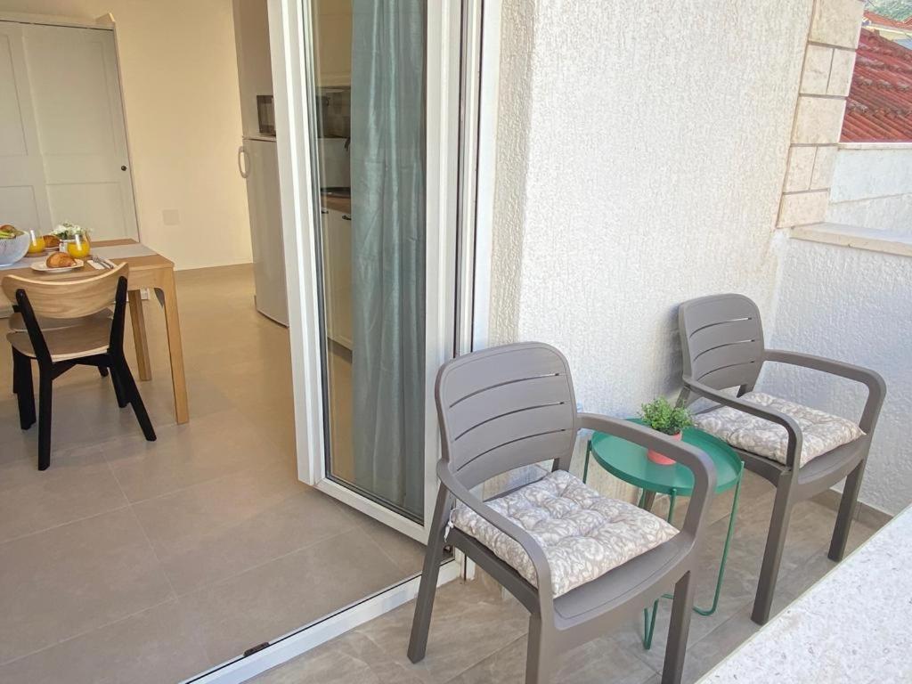 Apartmani Josipa Трогір Екстер'єр фото