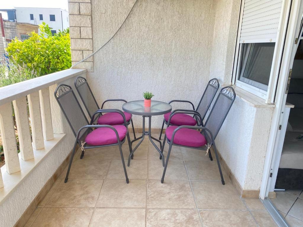 Apartmani Josipa Трогір Екстер'єр фото