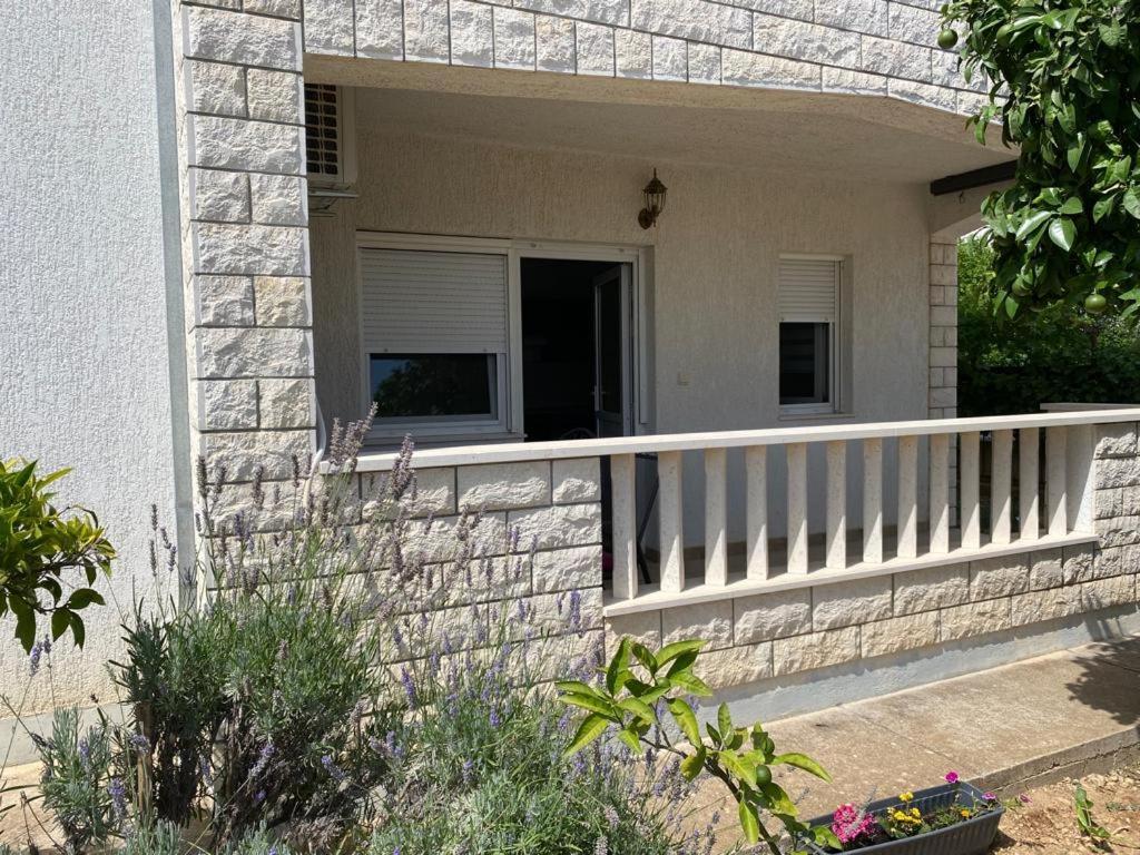 Apartmani Josipa Трогір Екстер'єр фото