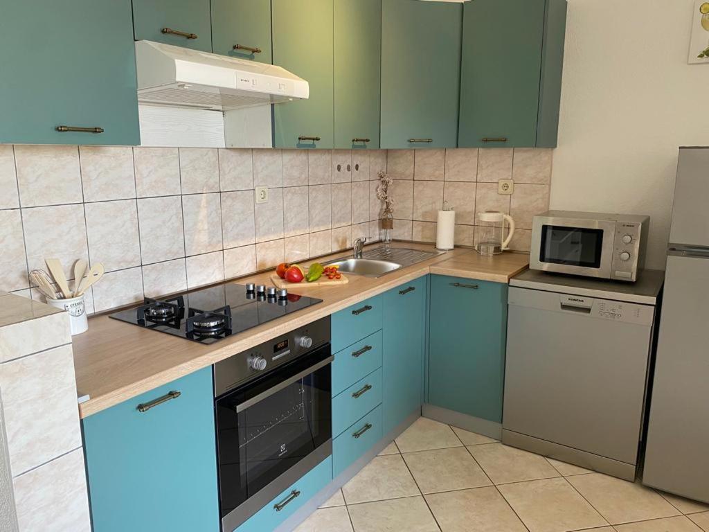 Apartmani Josipa Трогір Екстер'єр фото